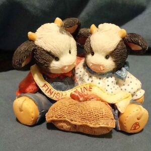 Enesco Cow Couple Figurine - Black, White, and Tan